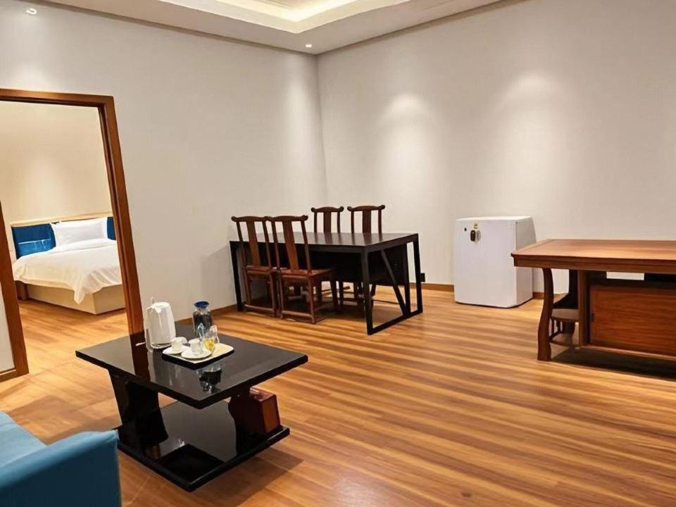 Qiqiaowu Hotel Beijing Daxing Airport Line Caoqiao Subway Station Branch Dış mekan fotoğraf
