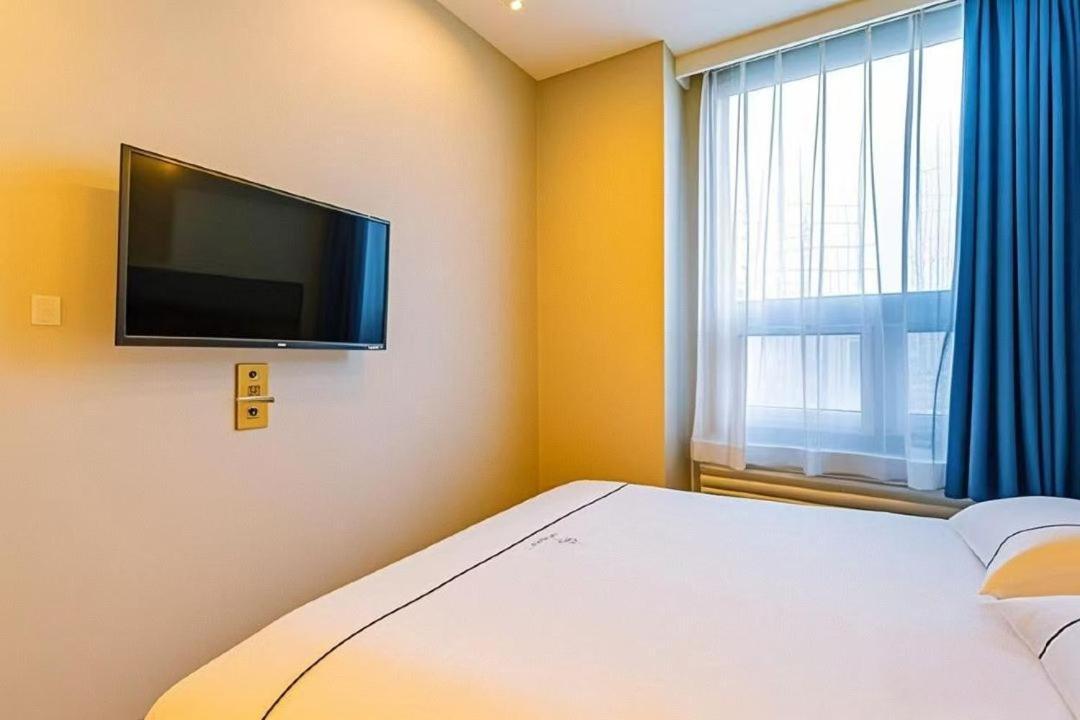Qiqiaowu Hotel Beijing Daxing Airport Line Caoqiao Subway Station Branch Dış mekan fotoğraf